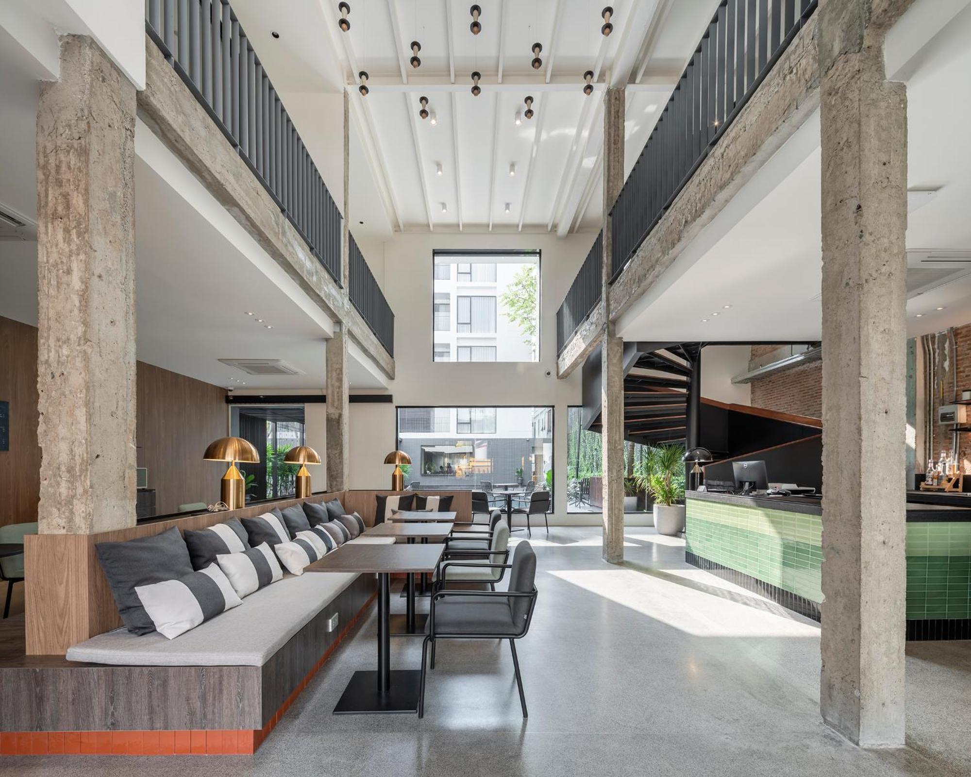 Lilit Bang Lumphu Hotel Банкок Екстериор снимка